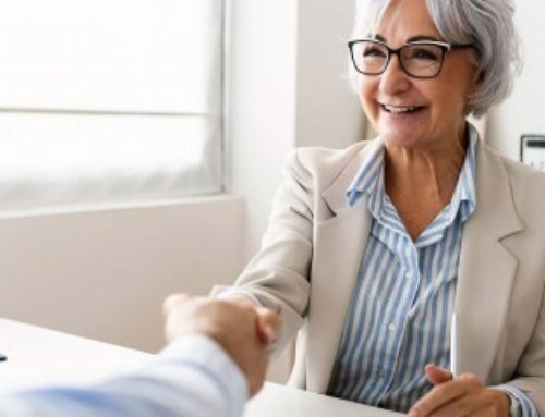 Salariés seniors : des entretiens de mi-carrière et de fin de carrière